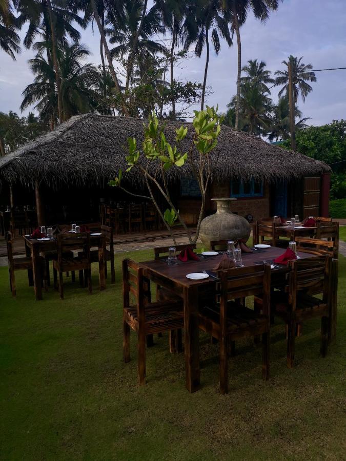 Thoduwawa Beach Villa Paiyagala Ngoại thất bức ảnh