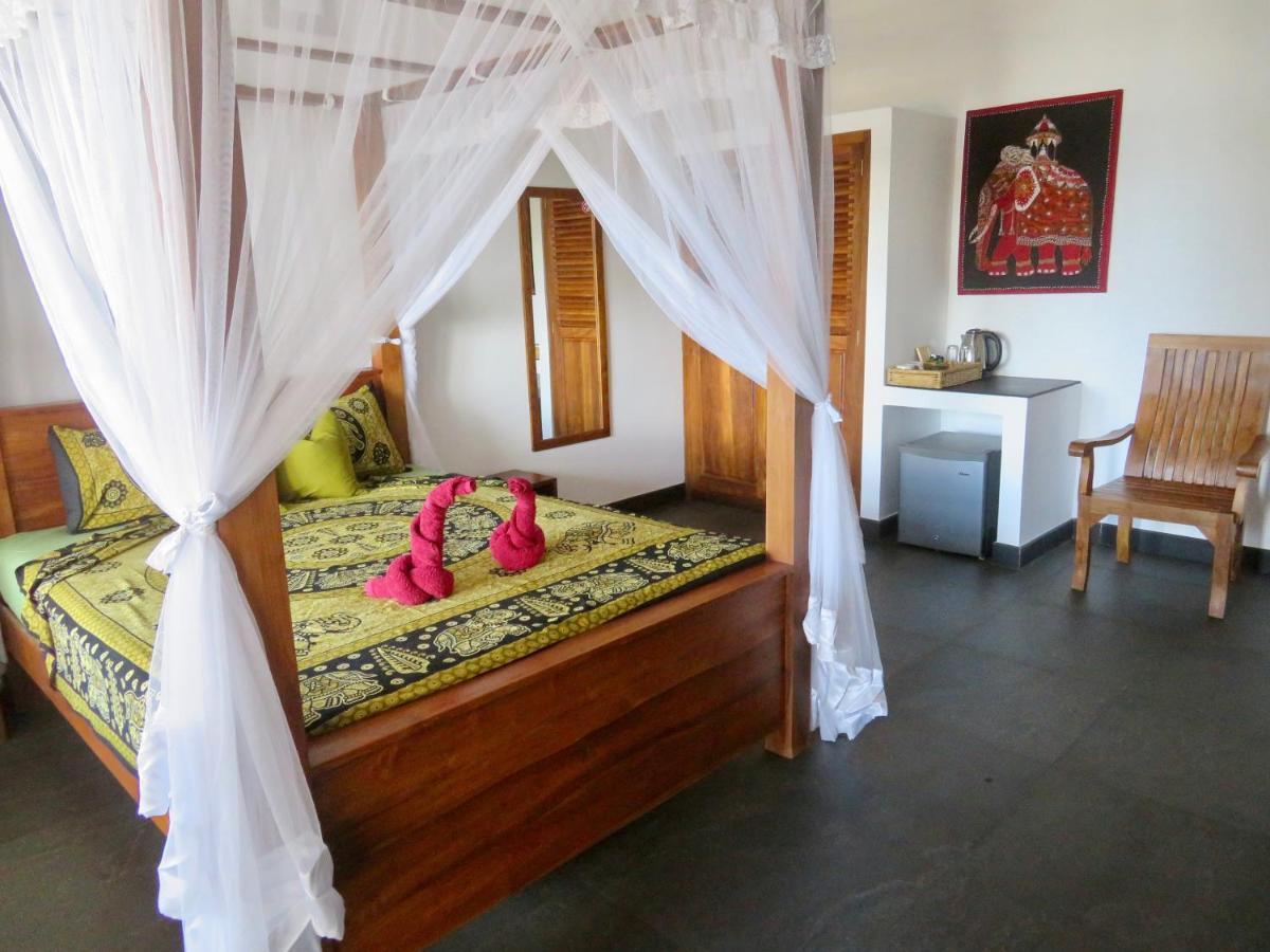 Thoduwawa Beach Villa Paiyagala Ngoại thất bức ảnh